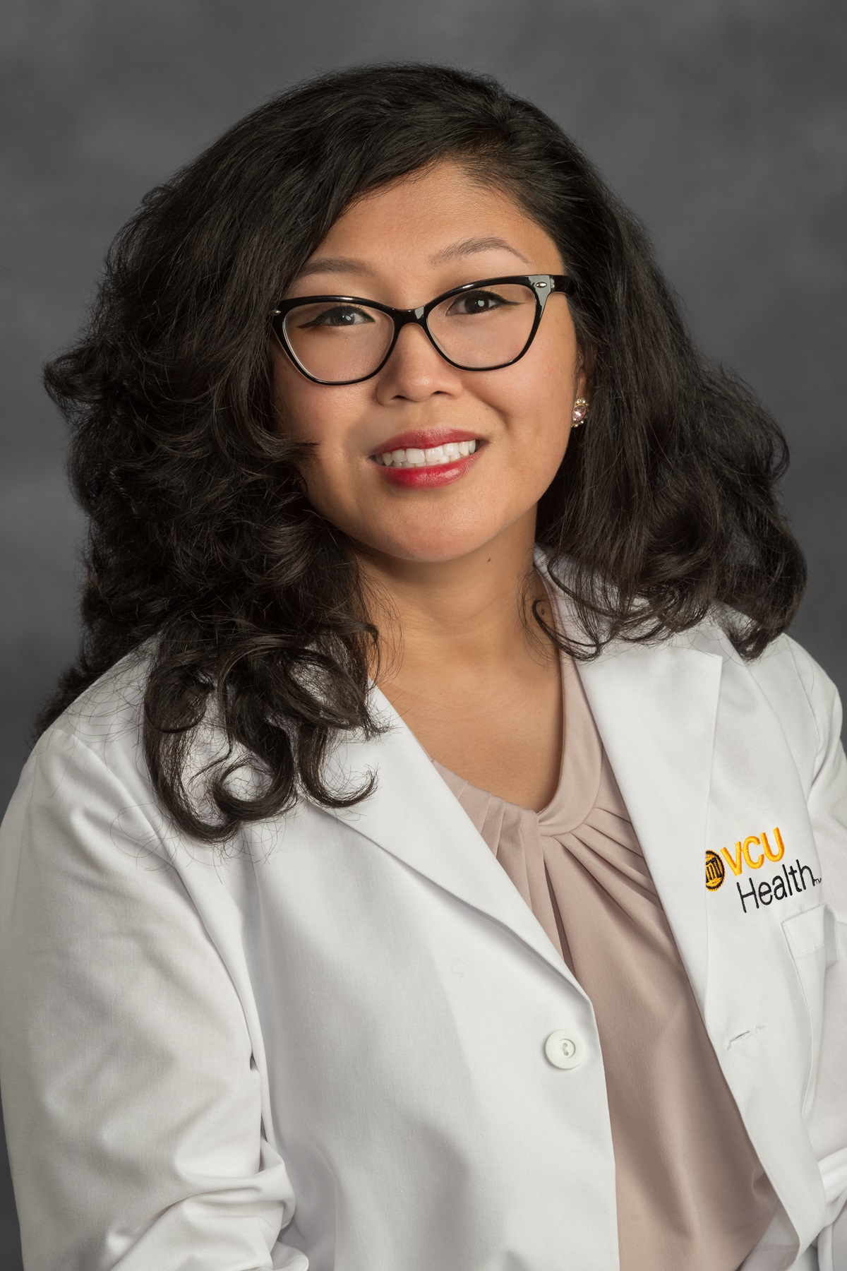 Sabrina Tan, MD headshot